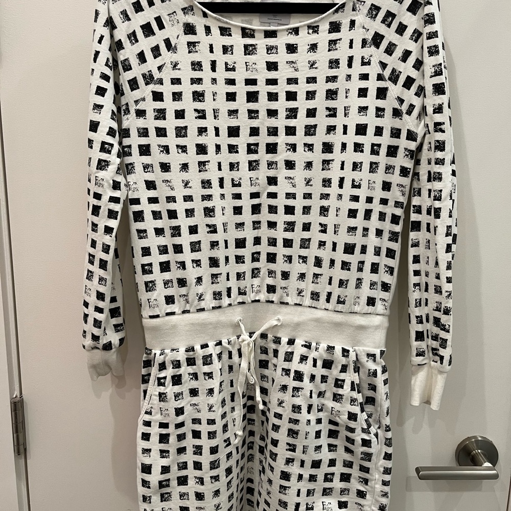 Alternative Monochrome Patterned Top - image 1